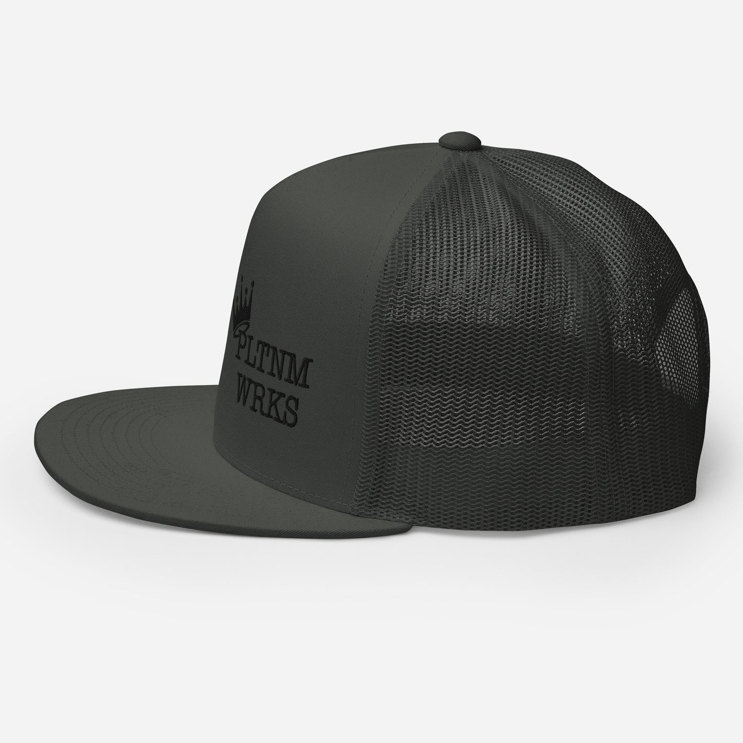 Trucker Snapback Black logo